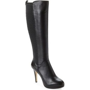 Vince Camuto Black Leather Platform Boots Size 9.5